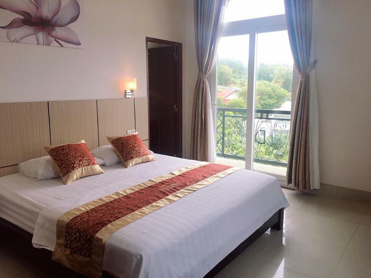 Victoria Phu Quoc Hotel Exterior photo